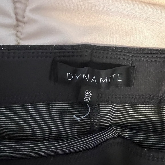 Dynamite gray mini skirt in size large - Picture 3 of 3